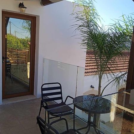 Halepouri Apartment Chrissi Akti Chania Exterior foto