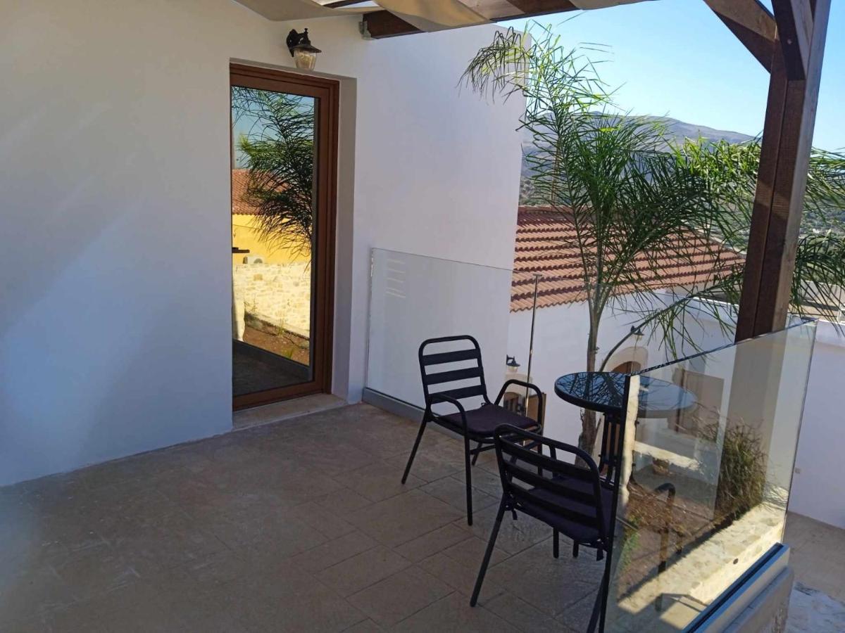 Halepouri Apartment Chrissi Akti Chania Exterior foto
